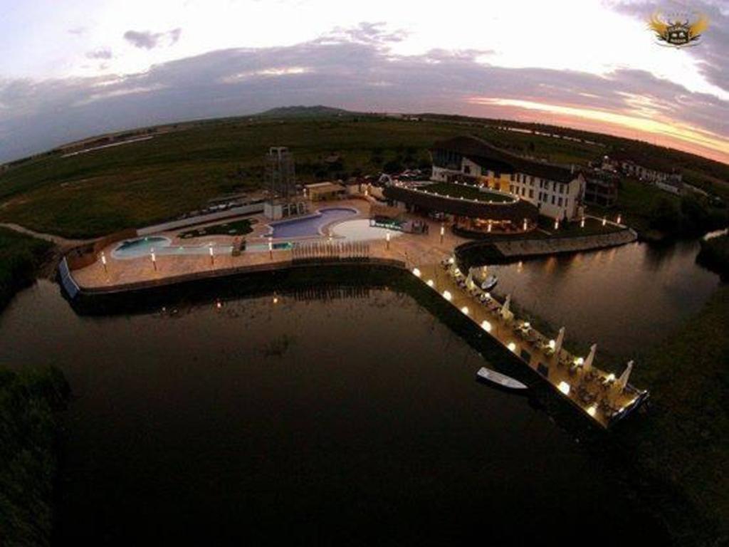 Peninsula Resort Murighiol Exterior foto